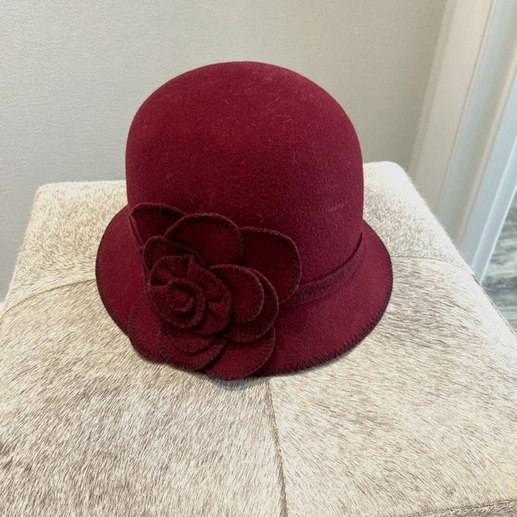 UNKNOWN FASHION Accessories - CLOCHE GATSBY BUCKET HAT